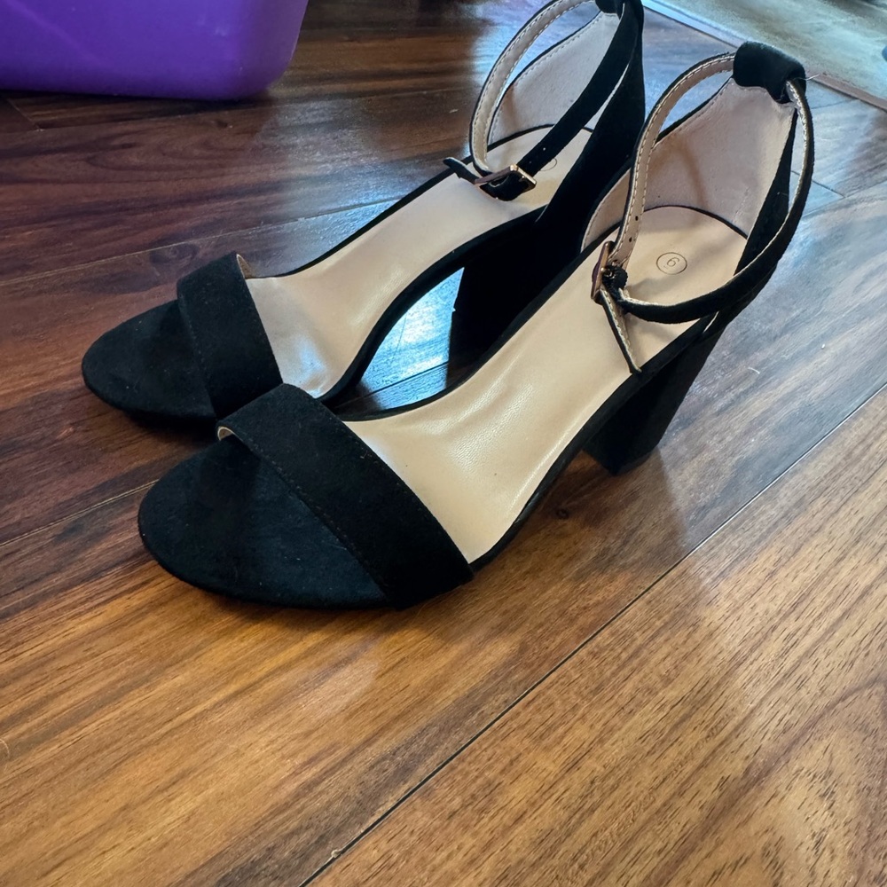Elegant Black Women's Heels